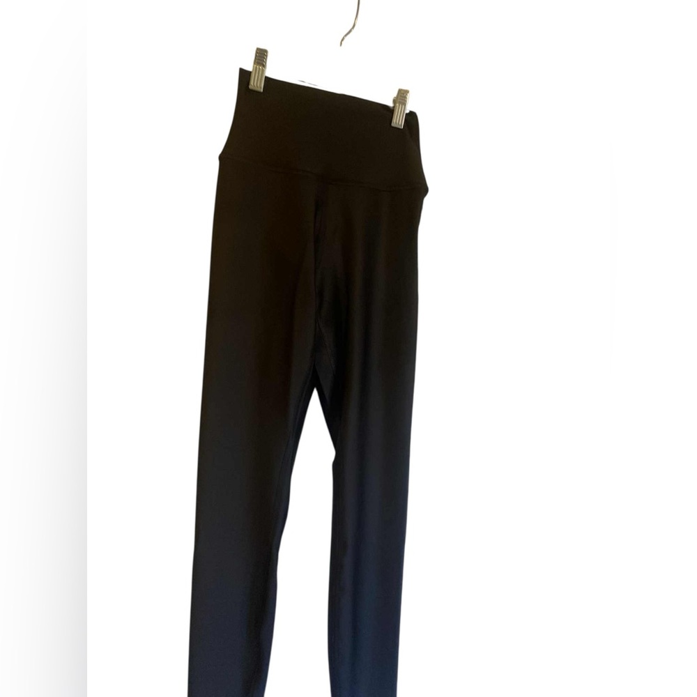 NWT Alo Yoga leggings and tank set BLACK Size XS - Picture 2 of 5